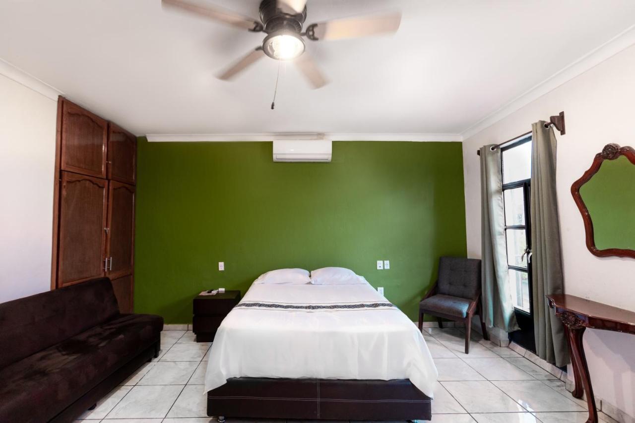 Habitacion Privada En El Centro De Tequila Buitenkant foto